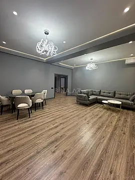 Kirayə verilir 3 otaqlı mənzil 140 m² — Bakı 3 otaq 140.00 m²