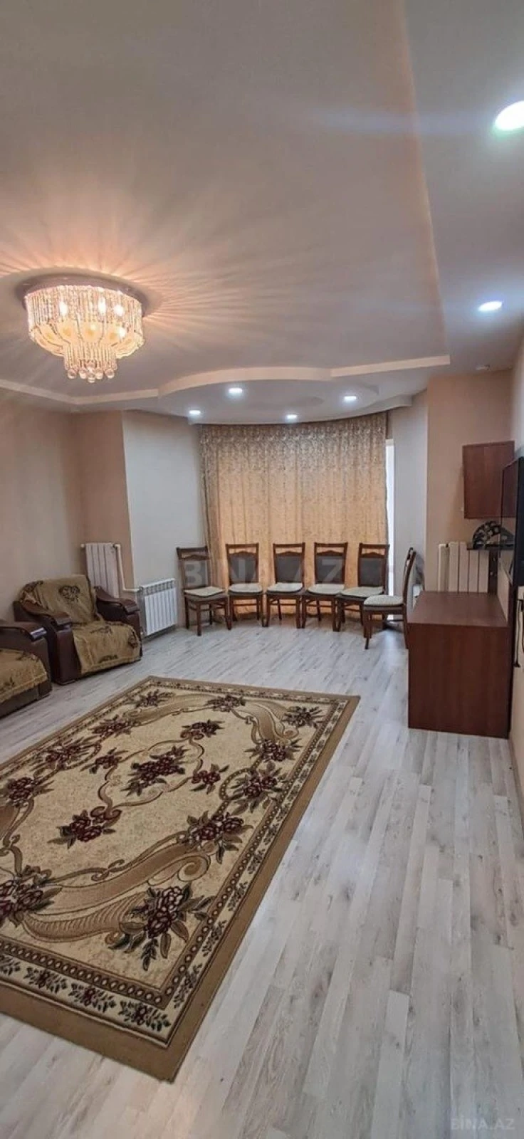 Satılır 2 otaqlı mənzil 70 m²