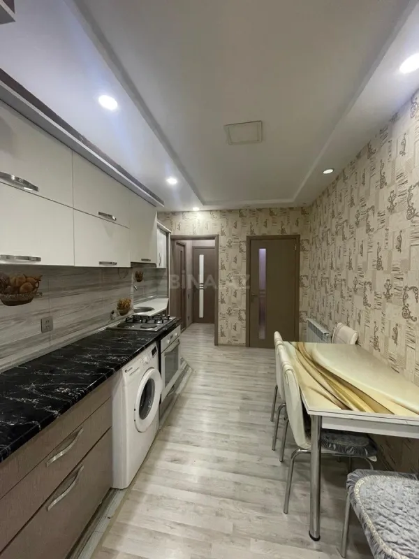Satılır 2 otaqlı mənzil 70 m²