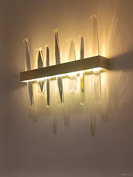 Satılır 3 otaqlı mənzil 142 m²