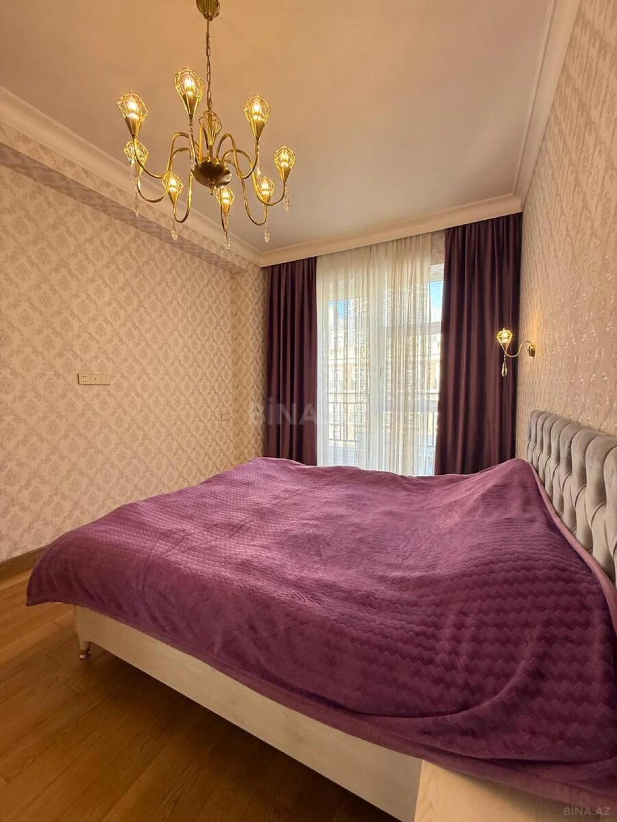 Kirayə verilir 3 otaqlı mənzil 150 m²