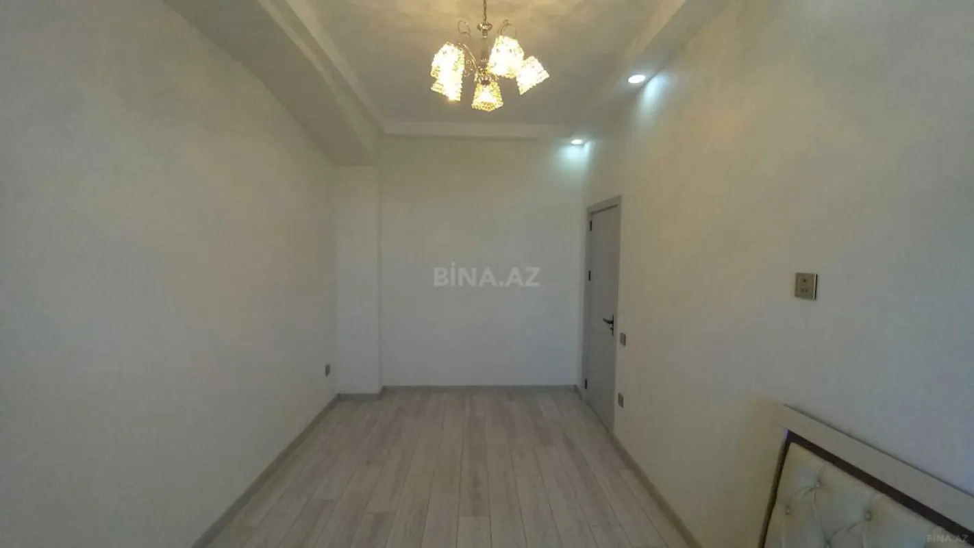 Satılır 2 otaqlı mənzil 56 m²
