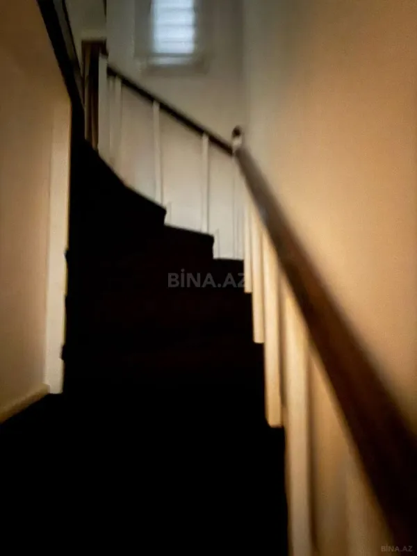 Kirayə verilir 2 otaqlı mənzil 85 m²