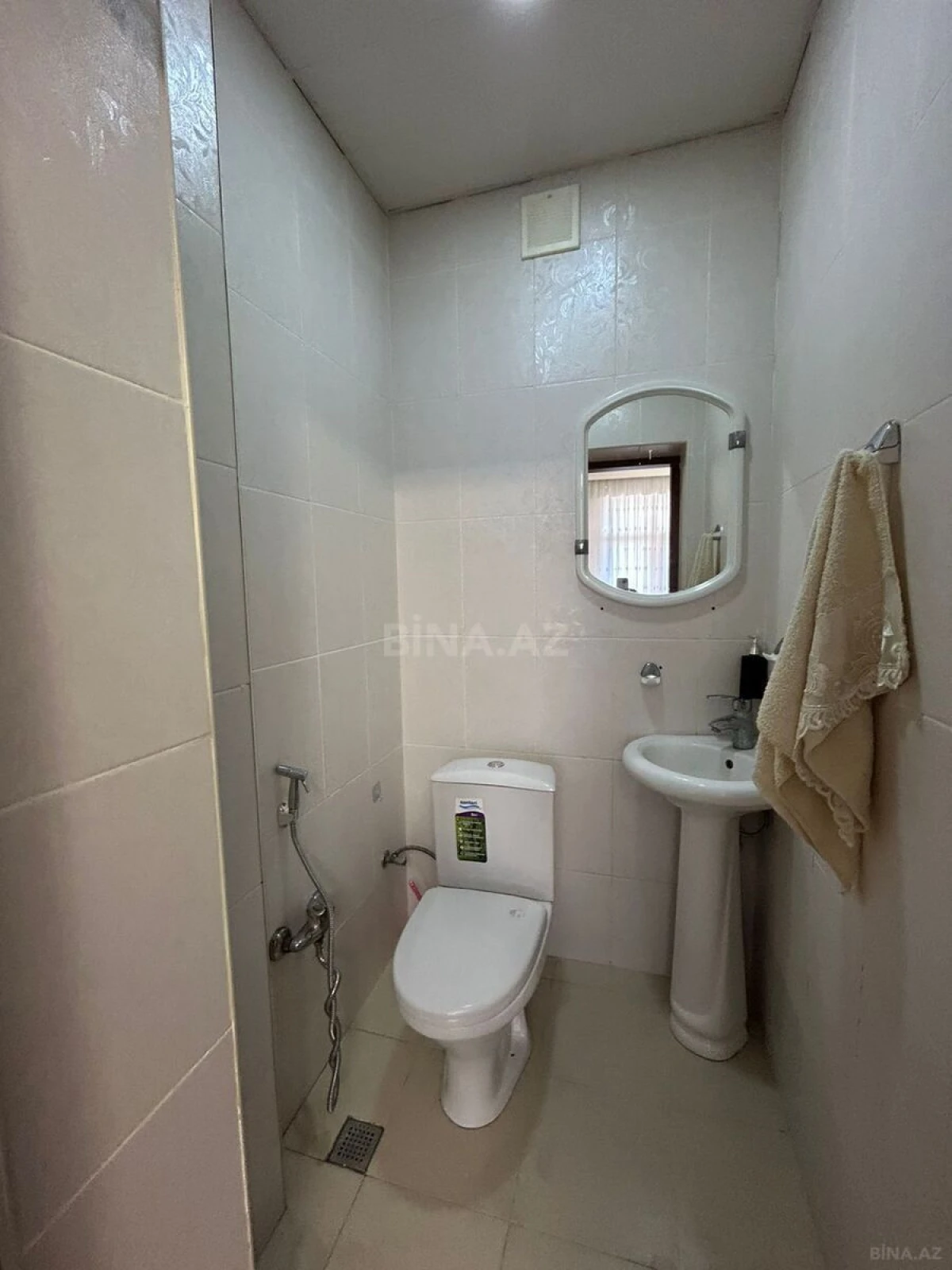 Satılır 3 otaqlı mənzil 98 m²