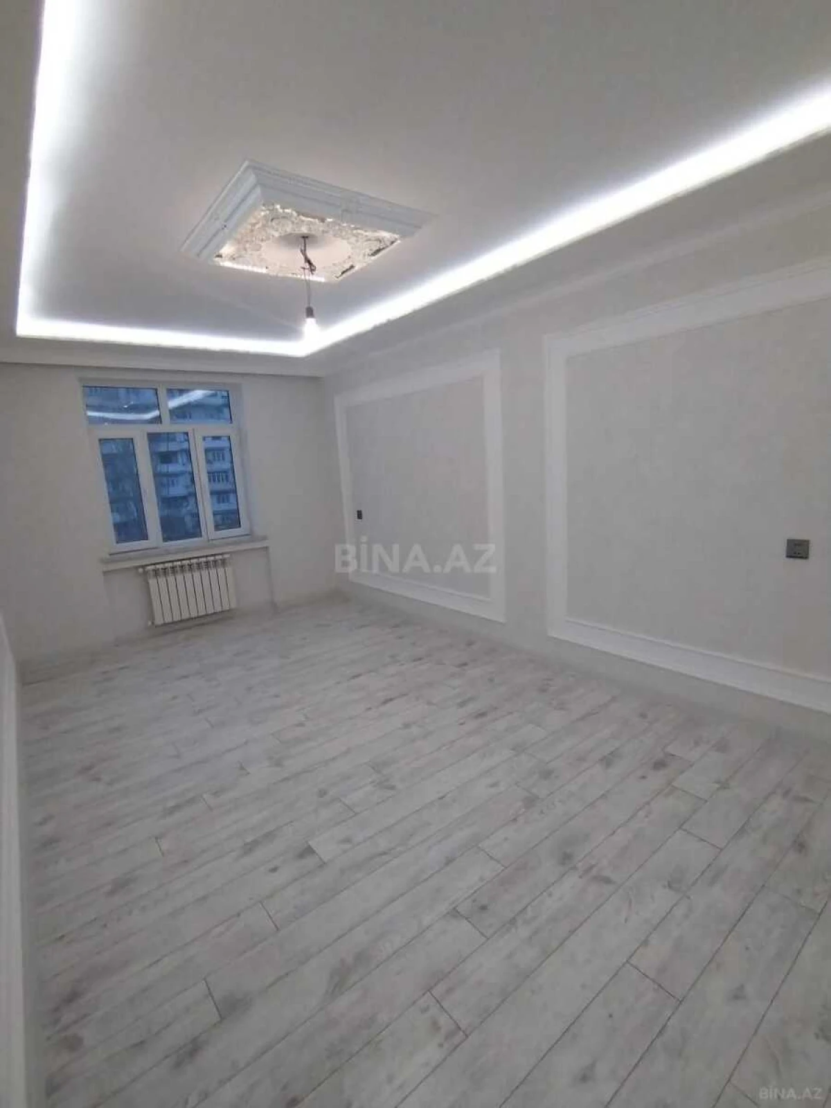 Satılır 2 otaqlı mənzil 65 m²