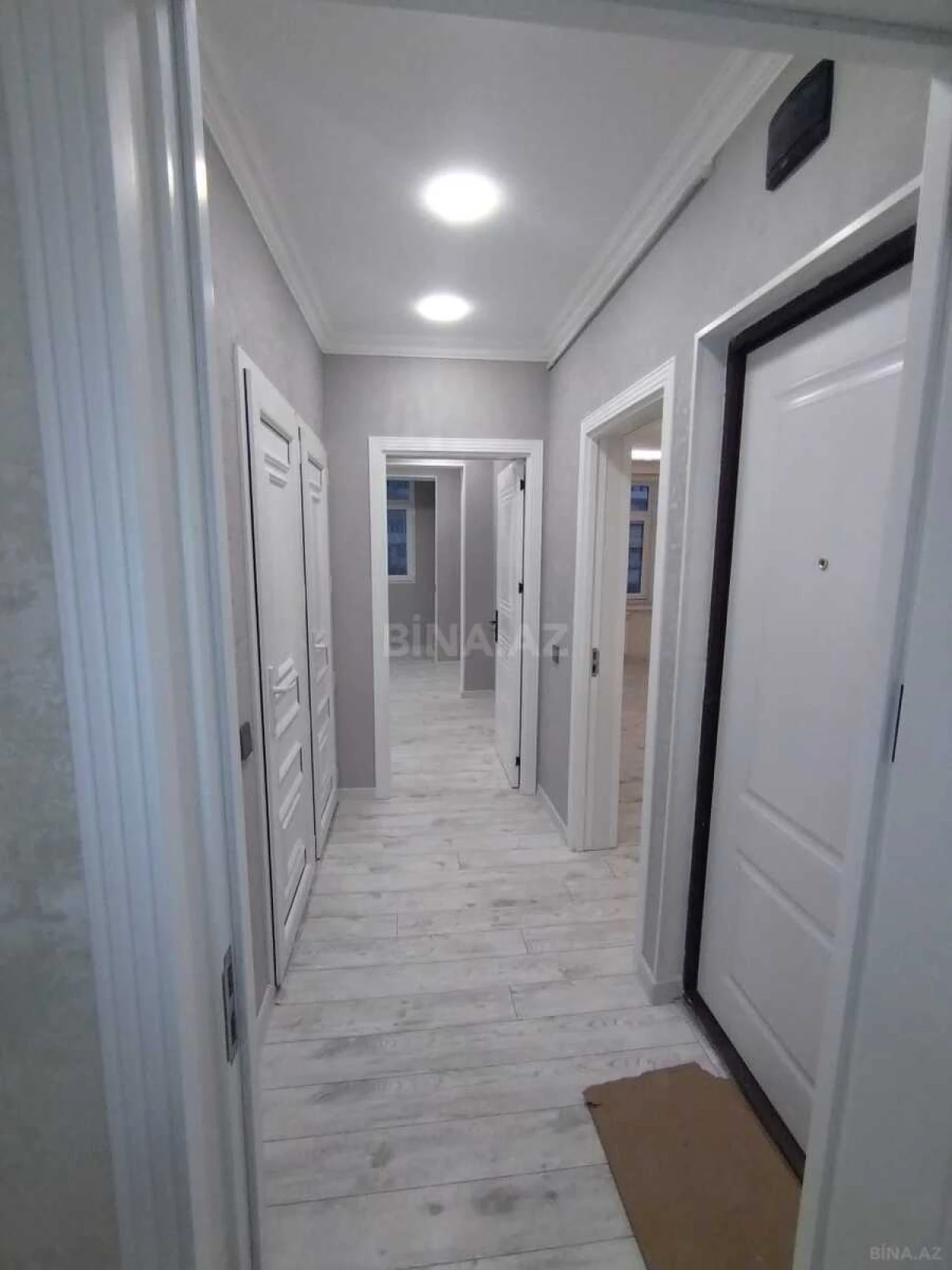 Satılır 2 otaqlı mənzil 65 m²