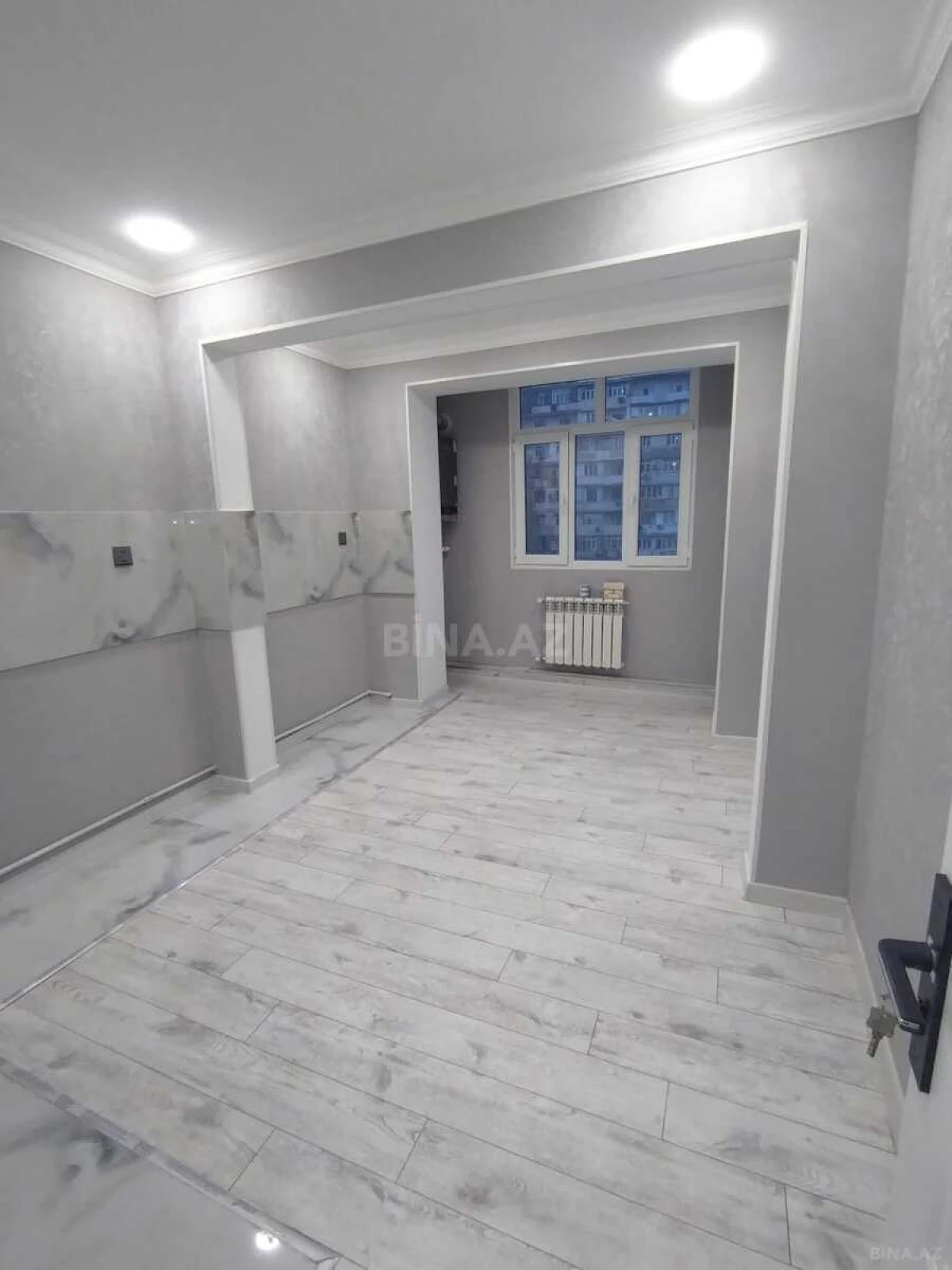 Satılır 2 otaqlı mənzil 65 m²