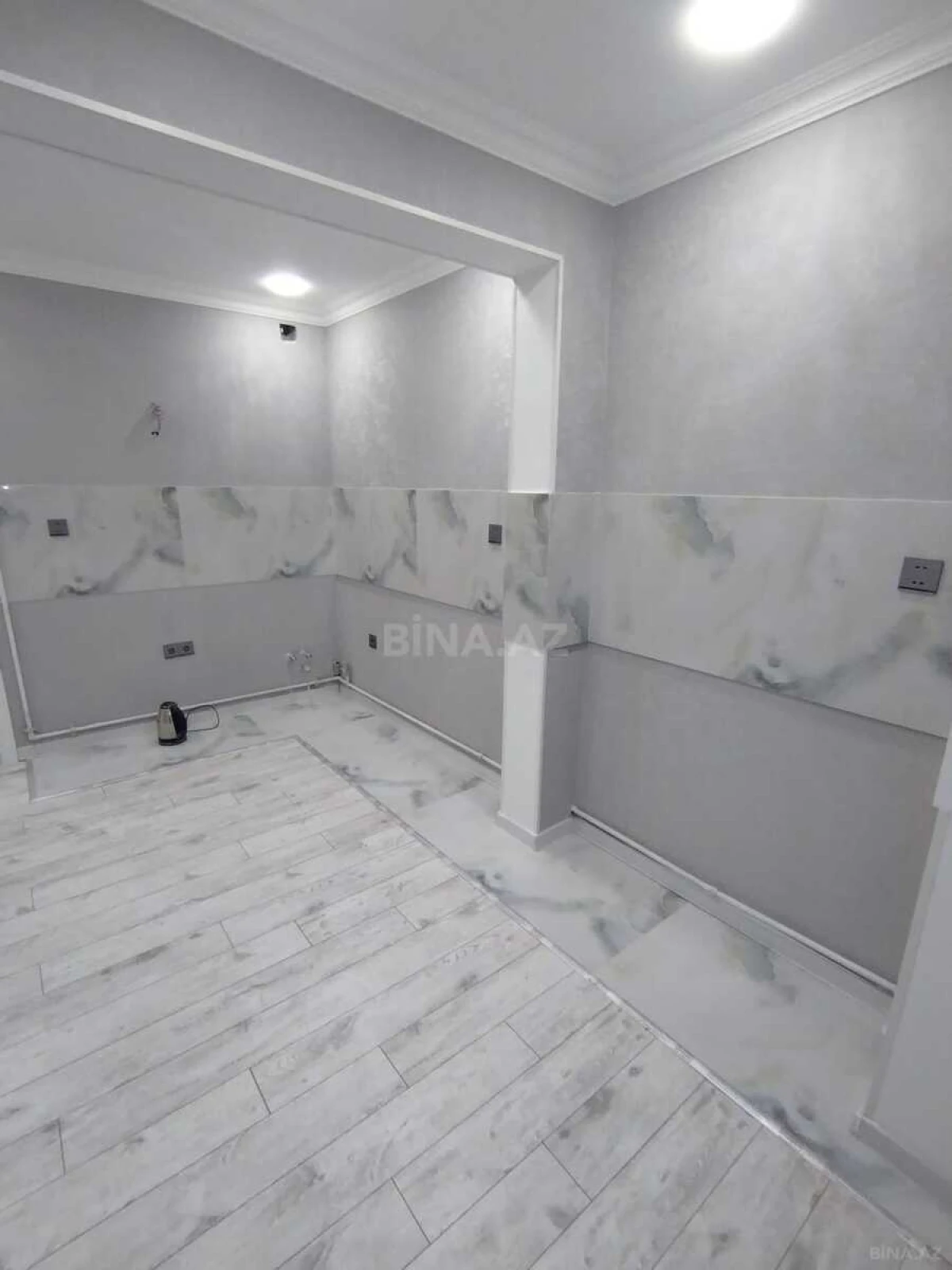 Satılır 2 otaqlı mənzil 65 m²