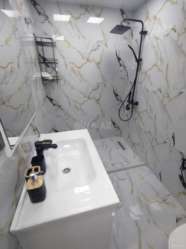 Satılır 2 otaqlı mənzil 65 m²