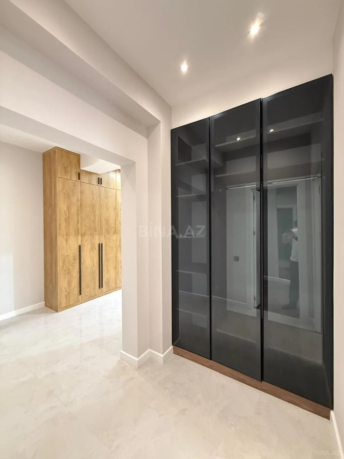 Satılır 3 otaqlı mənzil 120 m²