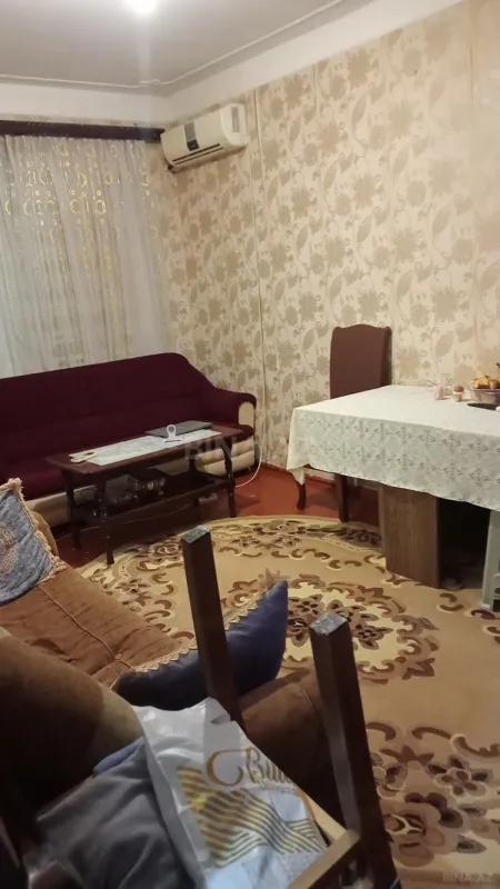 Satılır 2 otaqlı mənzil 47 m²