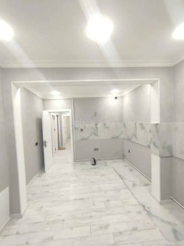 Satılır 2 otaqlı mənzil 65 m²