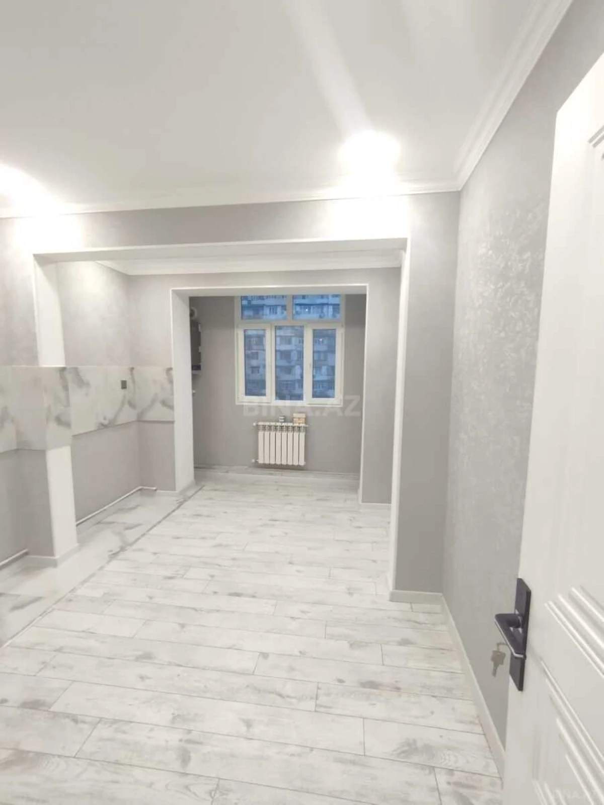 Satılır 2 otaqlı mənzil 65 m²