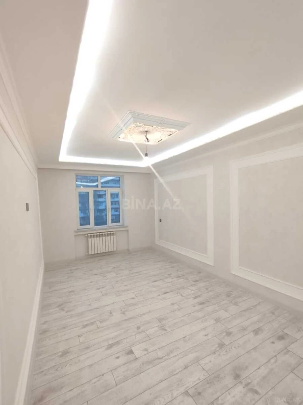 Satılır 2 otaqlı mənzil 65 m²