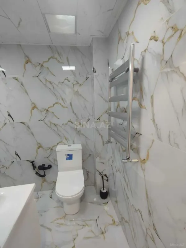 Satılır 2 otaqlı mənzil 65 m²
