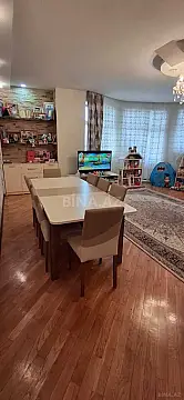 Satılır 2 otaqlı mənzil 105 m²