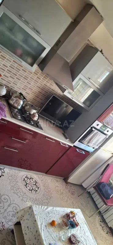 Satılır 2 otaqlı mənzil 105 m²