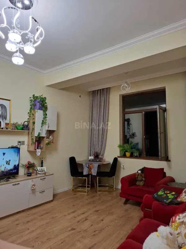 Satılır 2 otaqlı mənzil 60 m²