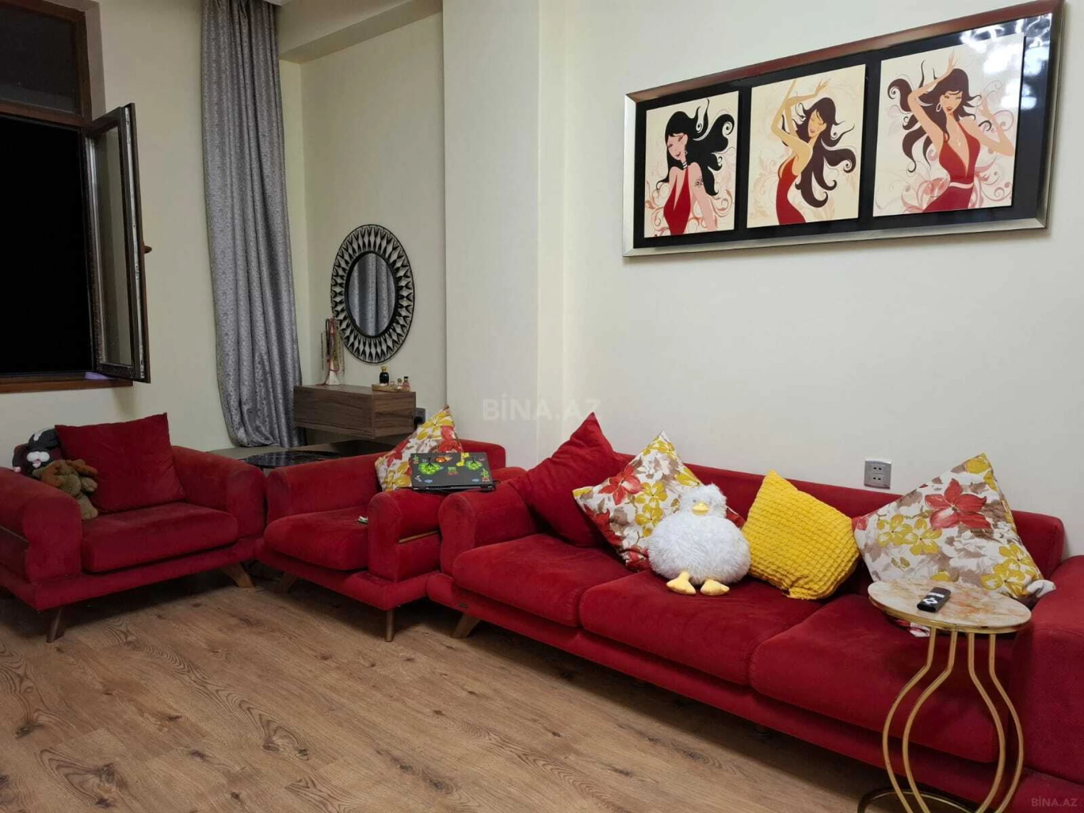 Satılır 2 otaqlı mənzil 60 m²