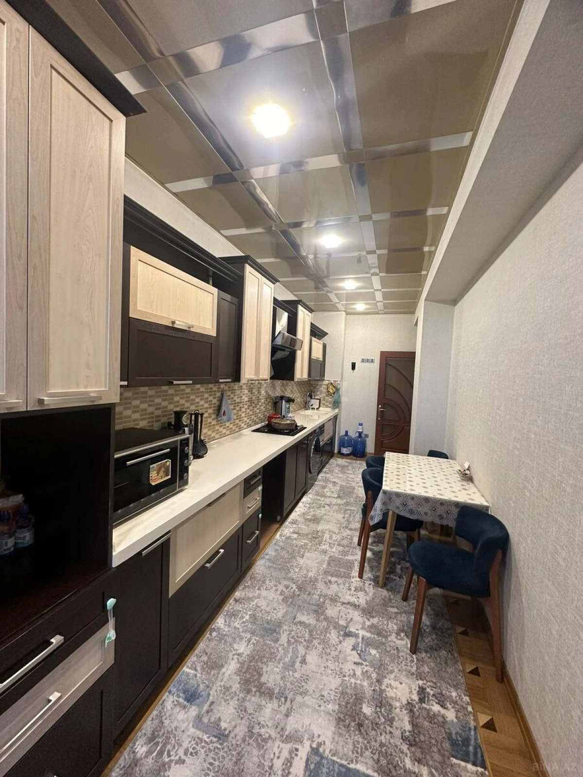 Satılır 2 otaqlı mənzil 90 m²