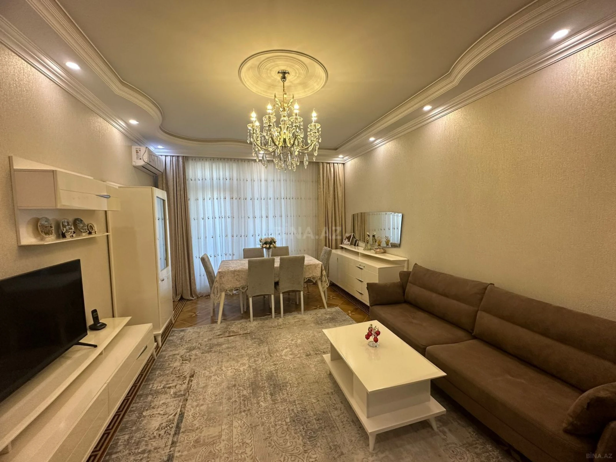 Satılır 2 otaqlı mənzil 90 m²