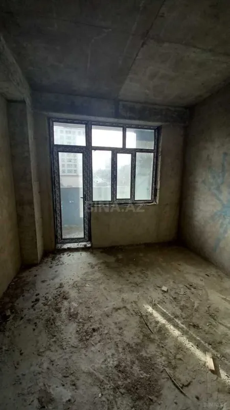 Satılır 3 otaqlı mənzil 110 m²