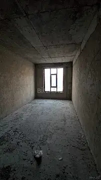 Satılır 3 otaqlı mənzil 110 m²