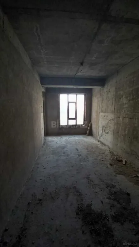 Satılır 3 otaqlı mənzil 110 m²