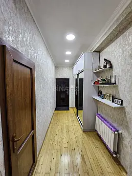 Satılır 2 otaqlı mənzil 75 m²
