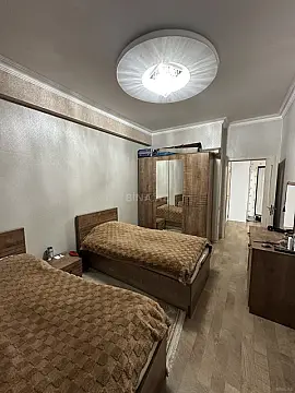 Satılır 2 otaqlı mənzil 63 m²