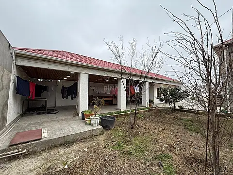 Satılır 5 otaqlı həyət evi 130 m²