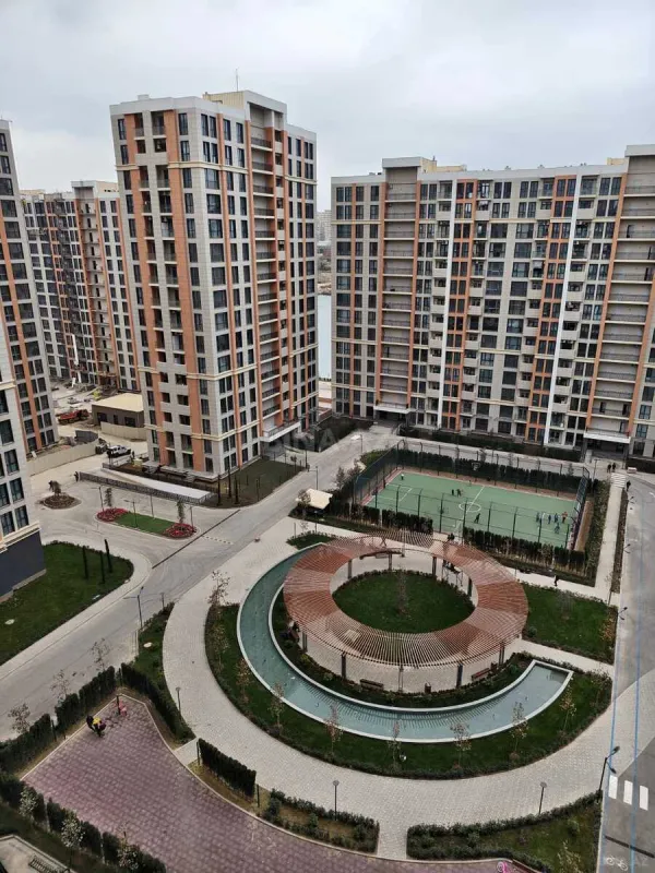 Satılır 2 otaqlı mənzil 73 m²