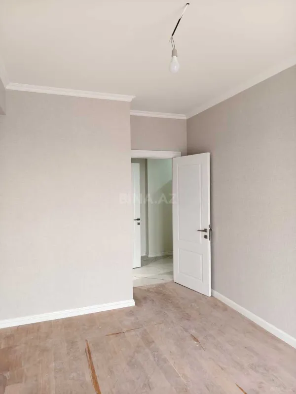 Satılır 2 otaqlı mənzil 73 m²