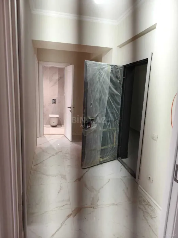 Satılır 2 otaqlı mənzil 73 m²