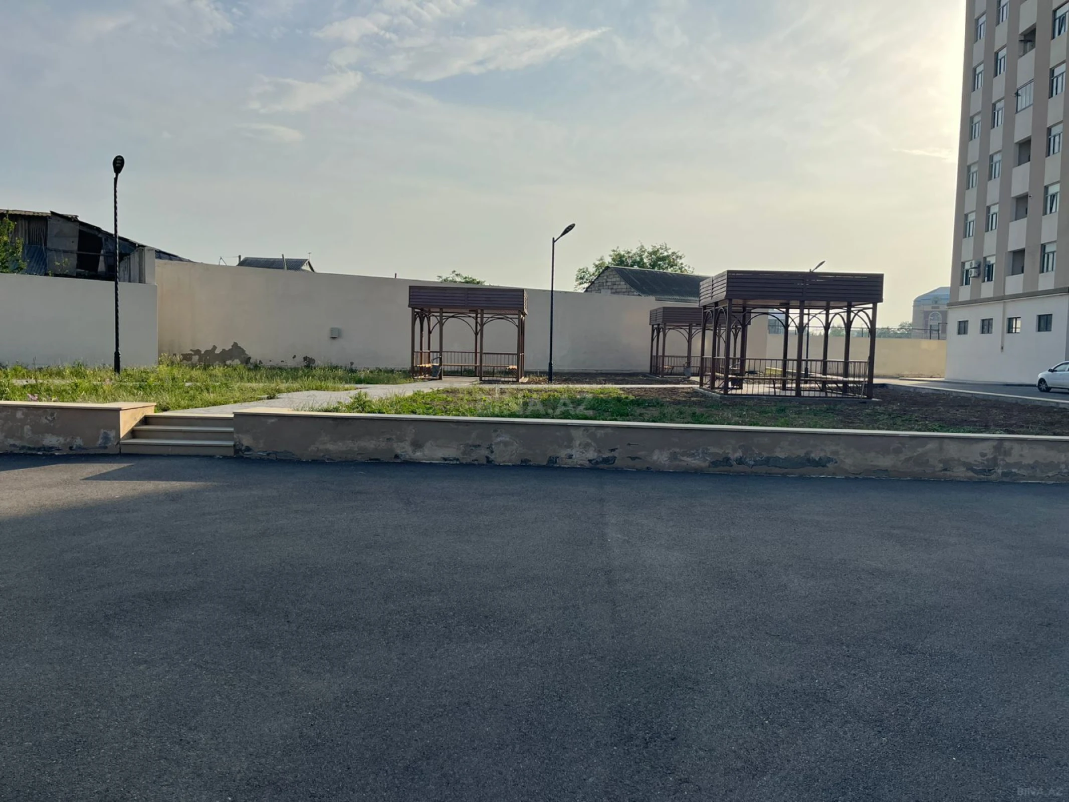 Satılır 3 otaqlı mənzil 112.2 m²