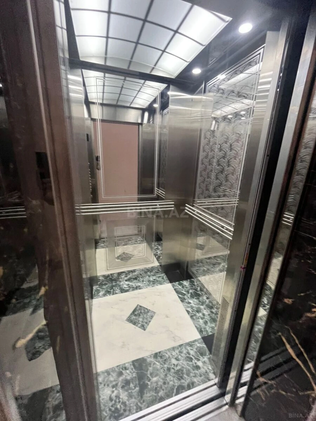 Satılır 3 otaqlı mənzil 112.2 m²