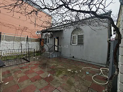 Satılır 4 otaqlı həyət evi 97 m² — Xırdalan 4 otaq 97.00 m²