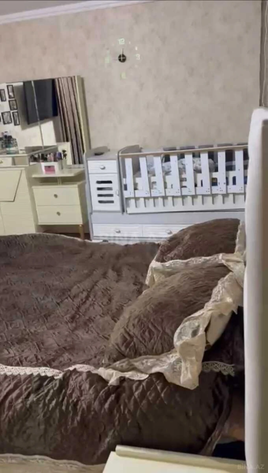 Satılır 4 otaqlı həyət evi 130 m²