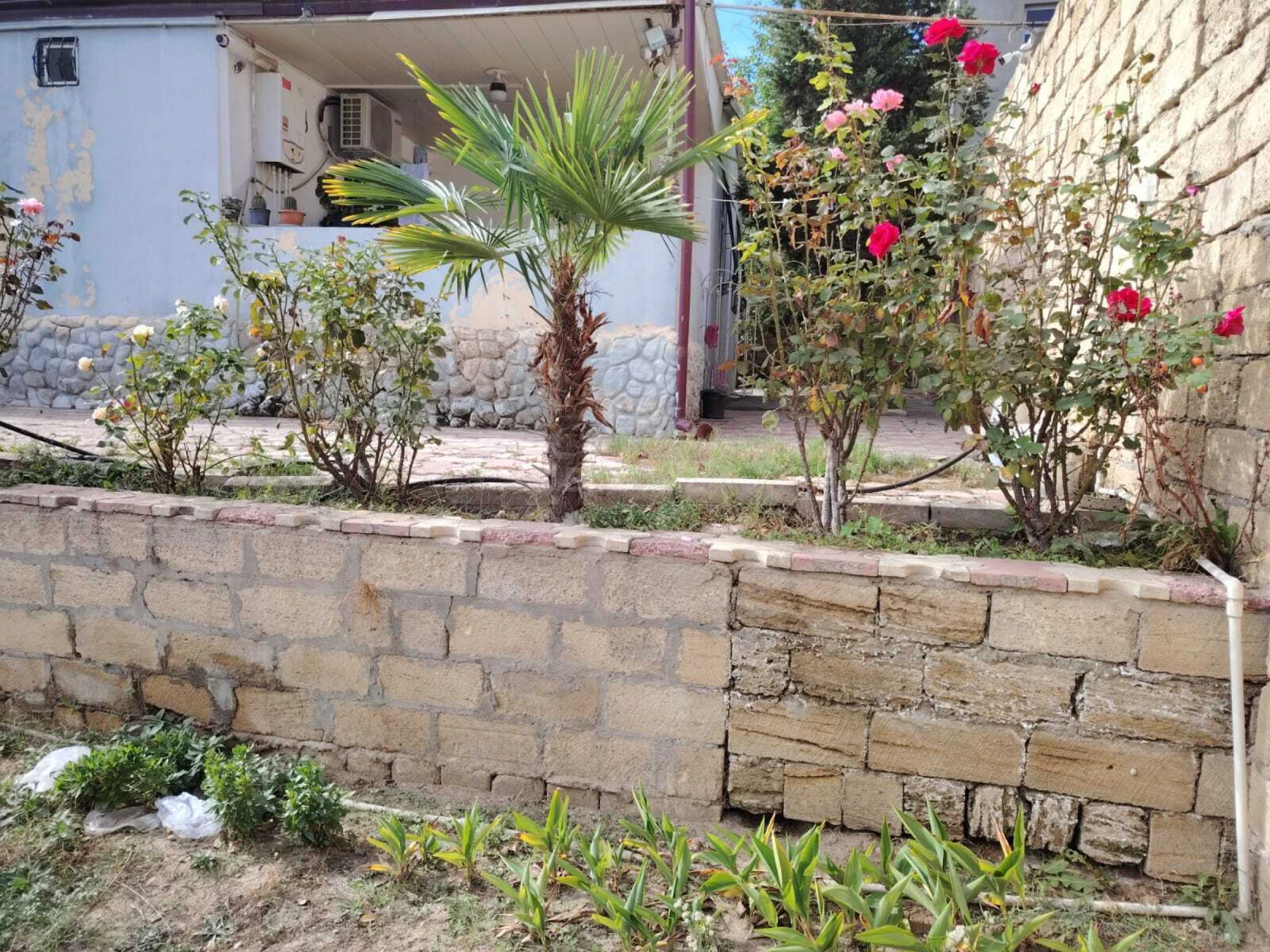 Satılır 4 otaqlı həyət evi 130 m²