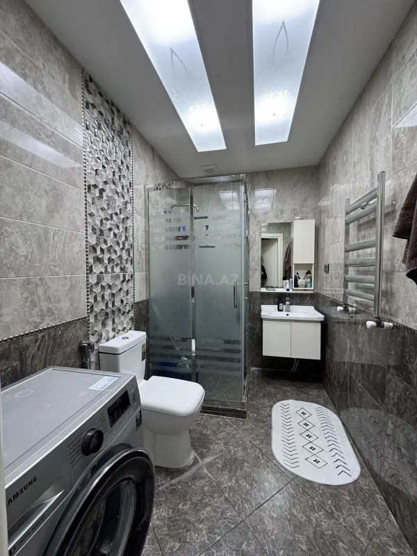 Satılır 2 otaqlı mənzil 92 m²