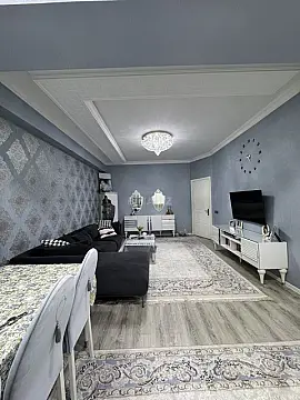 Satılır 2 otaqlı mənzil 92 m²