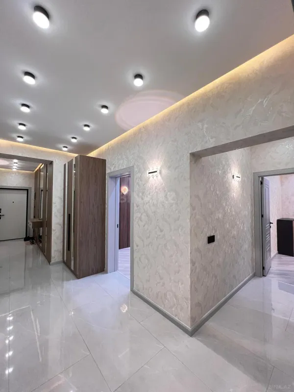 Satılır 3 otaqlı mənzil 88 m²