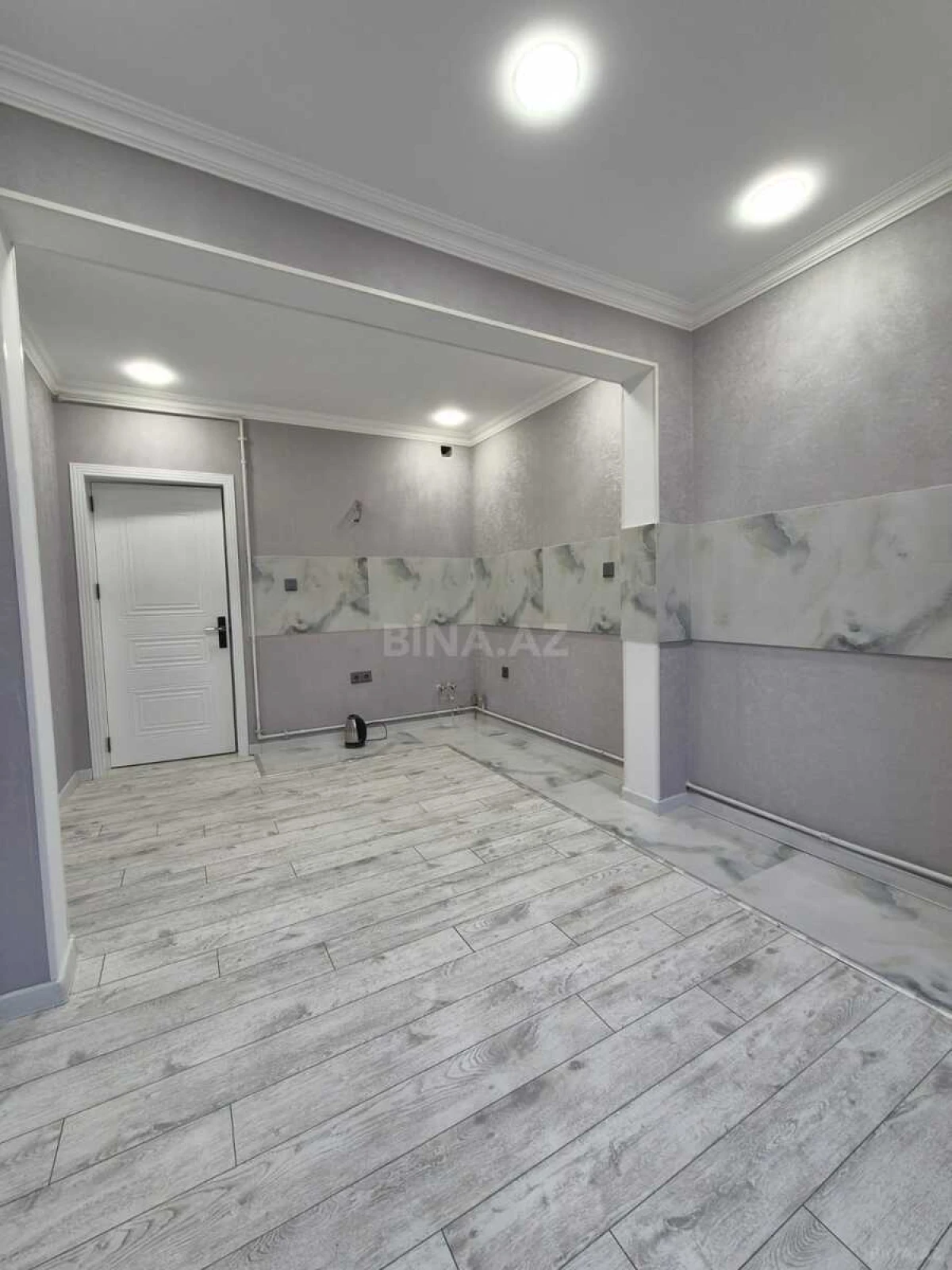 Satılır 2 otaqlı mənzil 60 m²