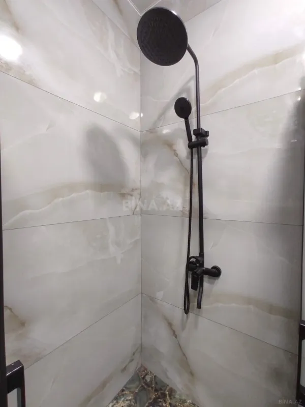 Satılır 2 otaqlı mənzil 85 m²