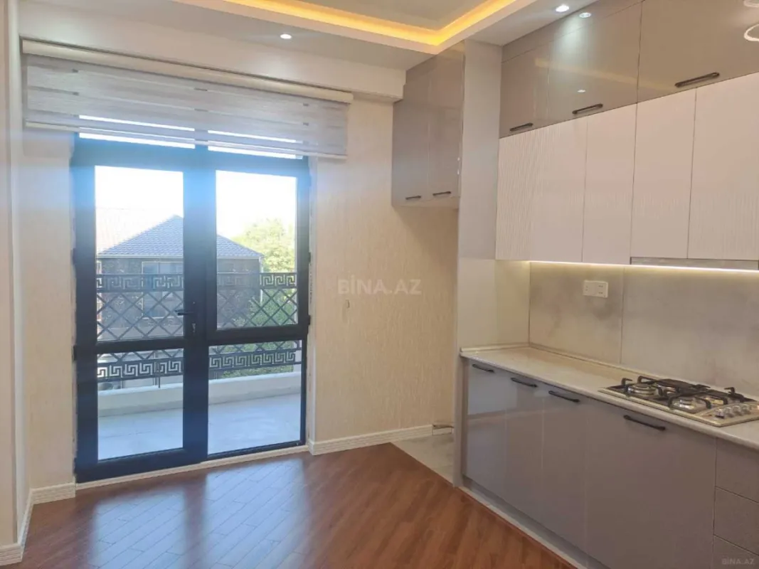 Satılır 2 otaqlı mənzil 85 m²