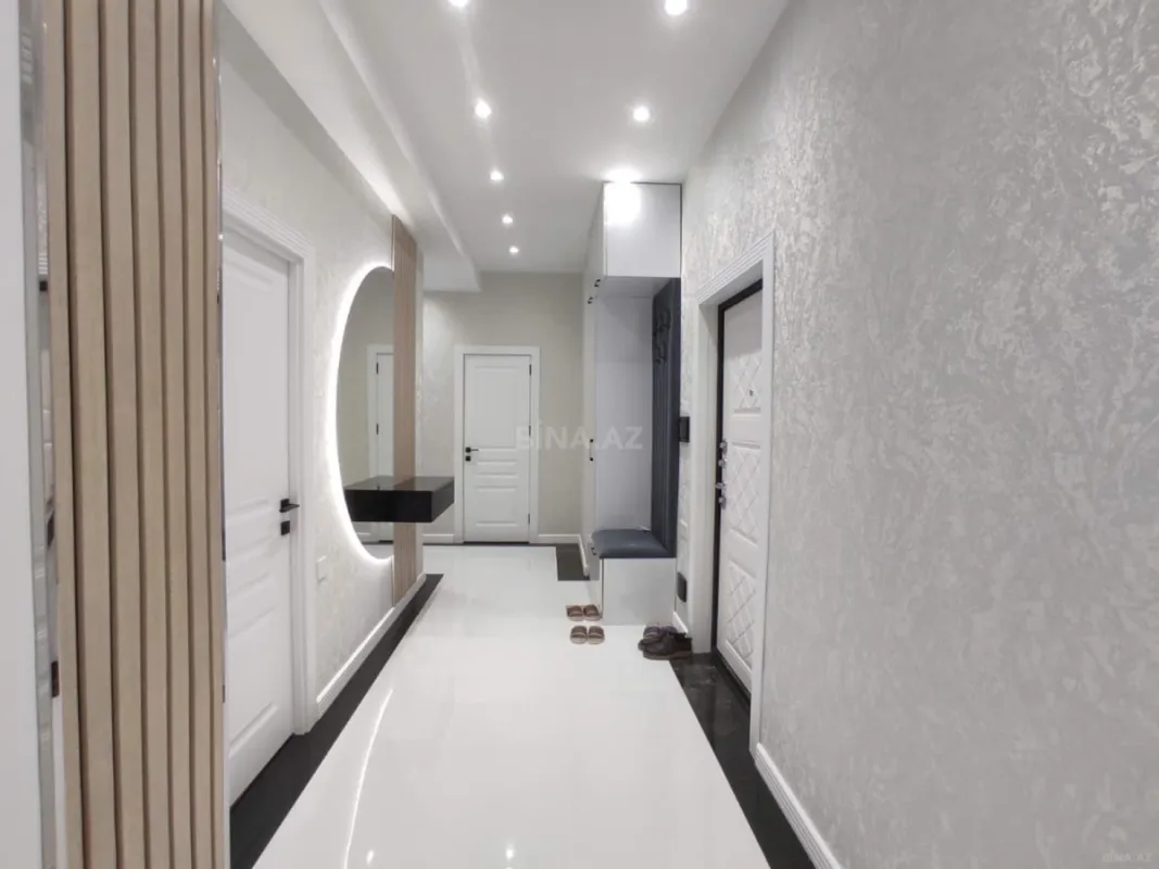 Satılır 2 otaqlı mənzil 85 m²