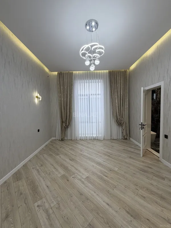Satılır 4 otaqlı həyət evi 170 m²