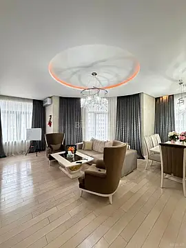 Satılır 3 otaqlı mənzil 160 m²