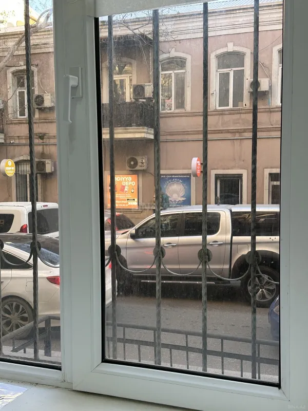 Kirayə verilir 3 otaqlı ofis 57 m²