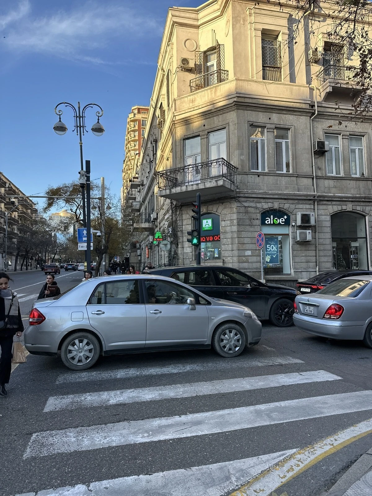 Kirayə verilir 3 otaqlı ofis 57 m²